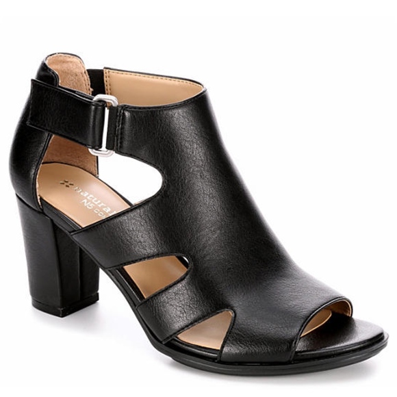 naturalizer lexie sandal
